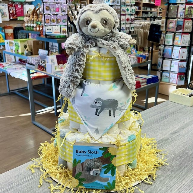 Sloth store diaper cake